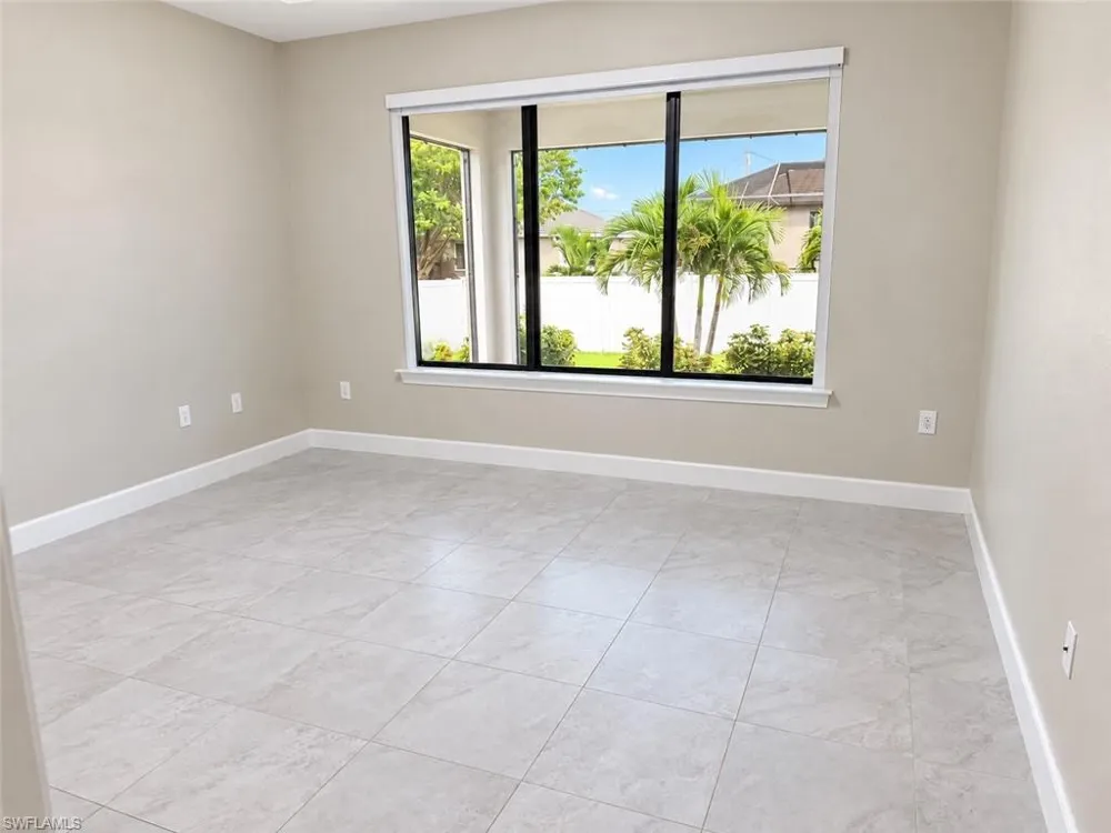 133 SW 33rd Place Cape Coral, FL 33991