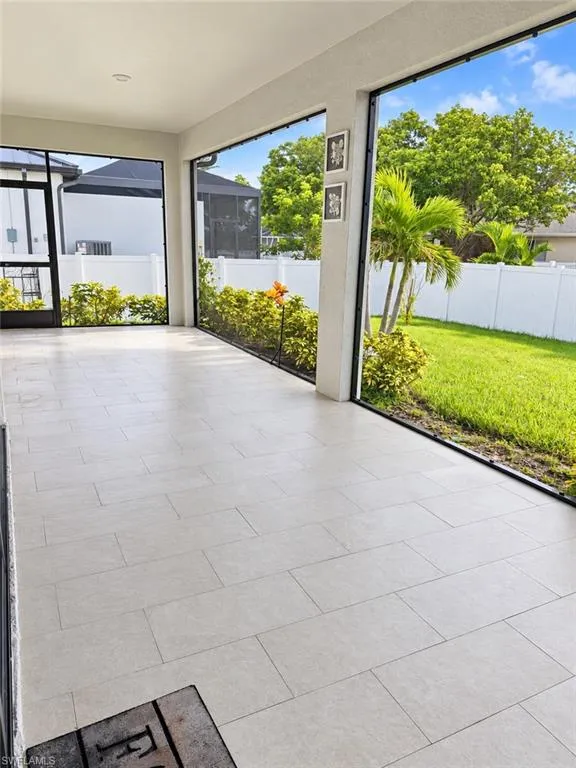 133 SW 33rd Place Cape Coral, FL 33991