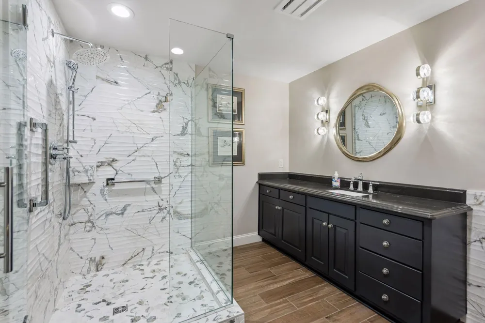 1138 Kingsley Circle Mendota Heights, MN 55118