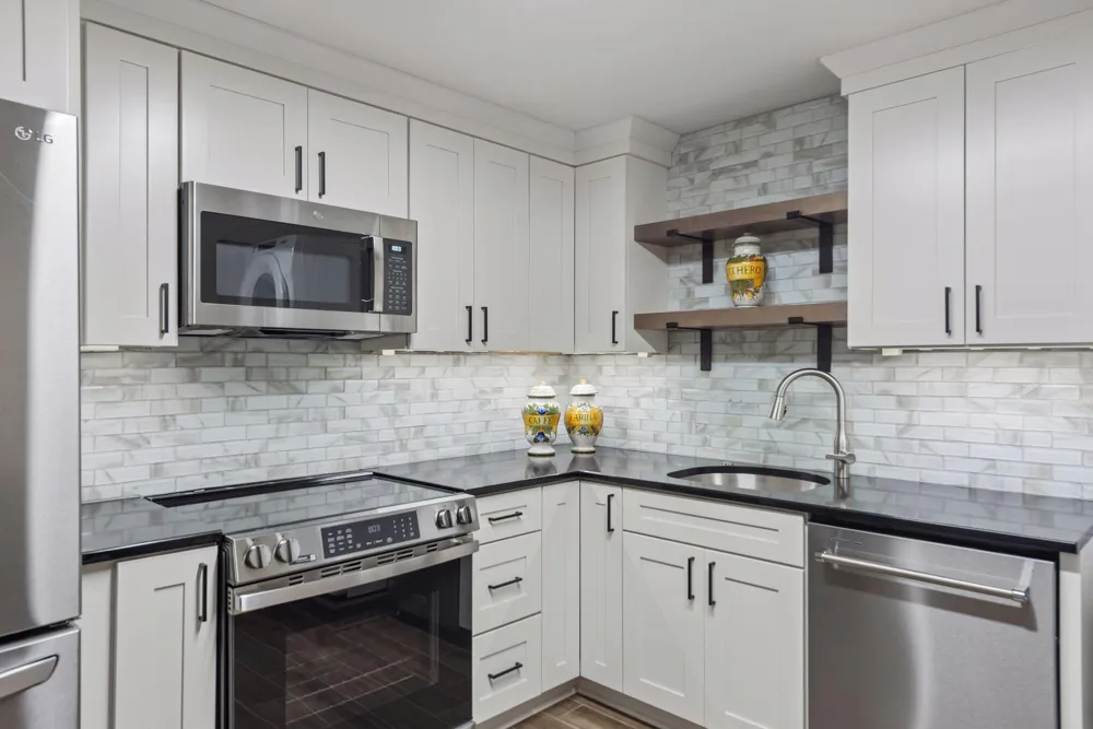 1138 Kingsley Circle Mendota Heights, MN 55118