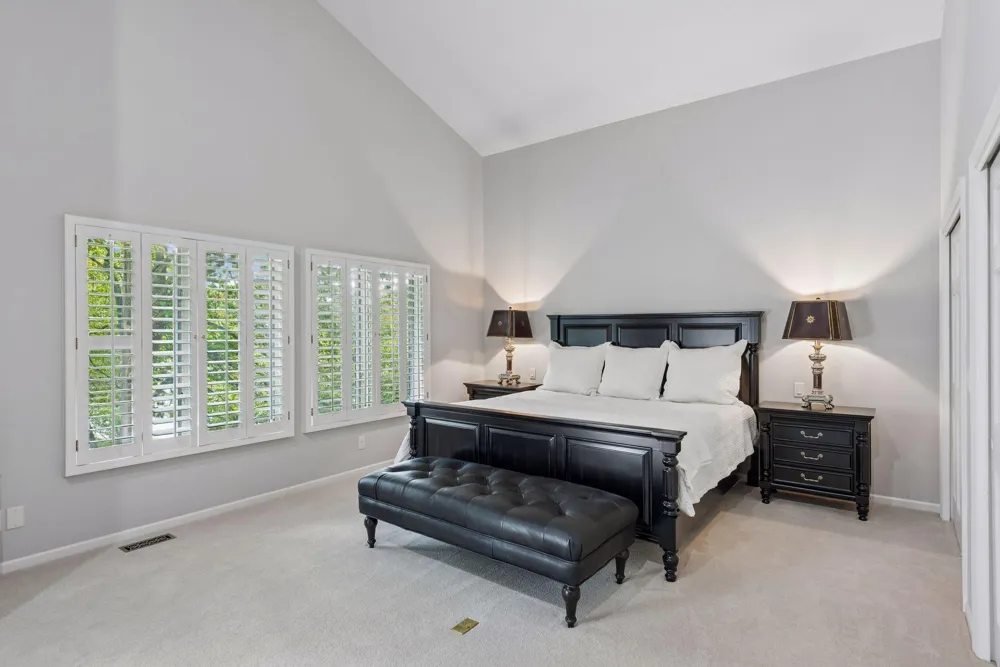 1138 Kingsley Circle Mendota Heights, MN 55118