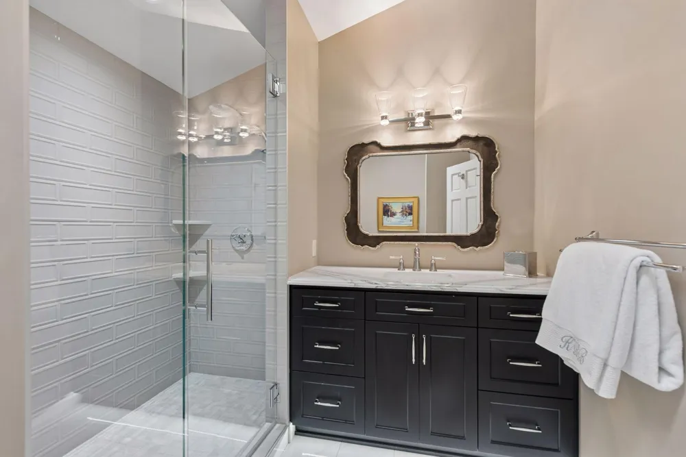 1138 Kingsley Circle Mendota Heights, MN 55118