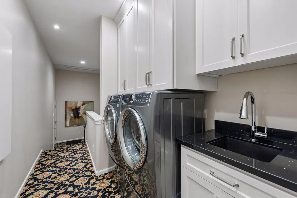 1138 Kingsley Circle Mendota Heights, MN 55118