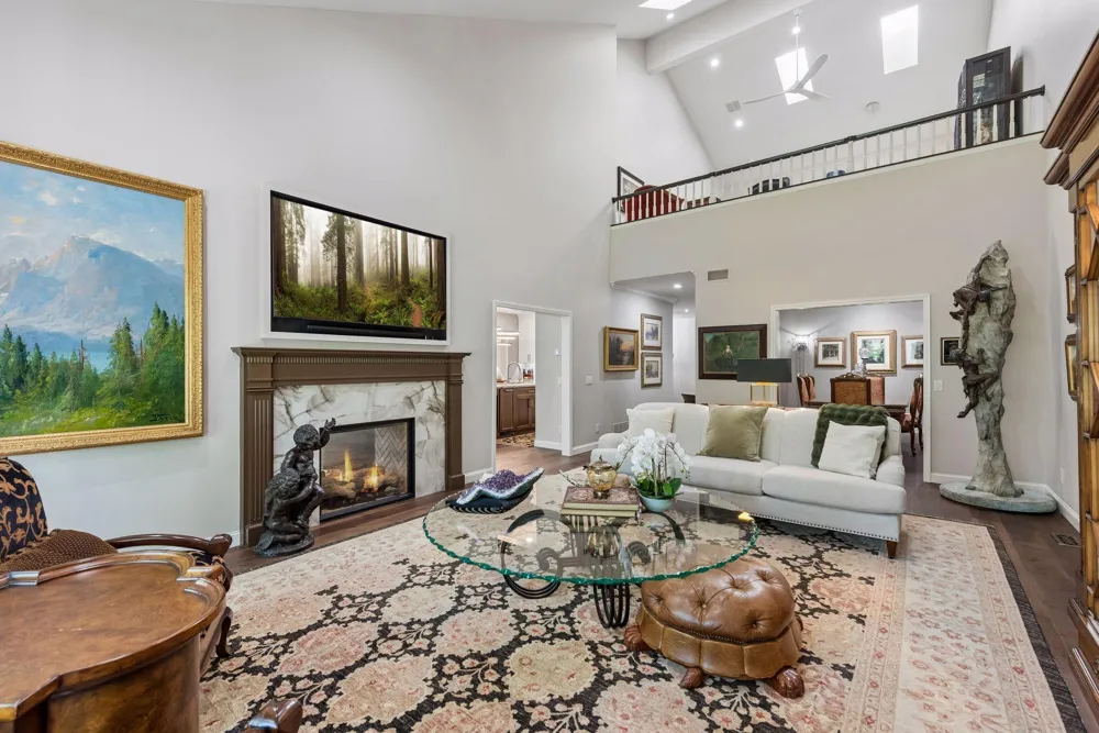 1138 Kingsley Circle Mendota Heights, MN 55118
