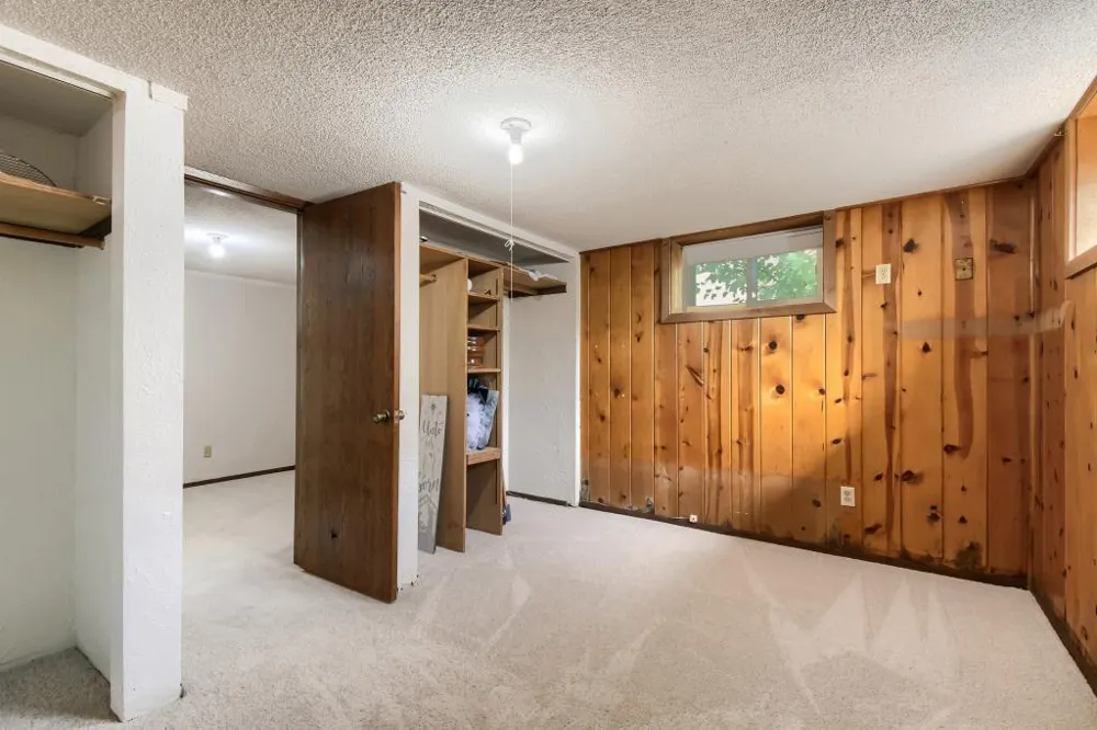 512 9th Avenue S South Saint Paul, MN 55075
