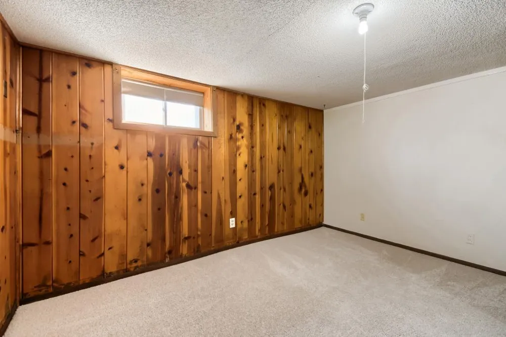 512 9th Avenue S South Saint Paul, MN 55075