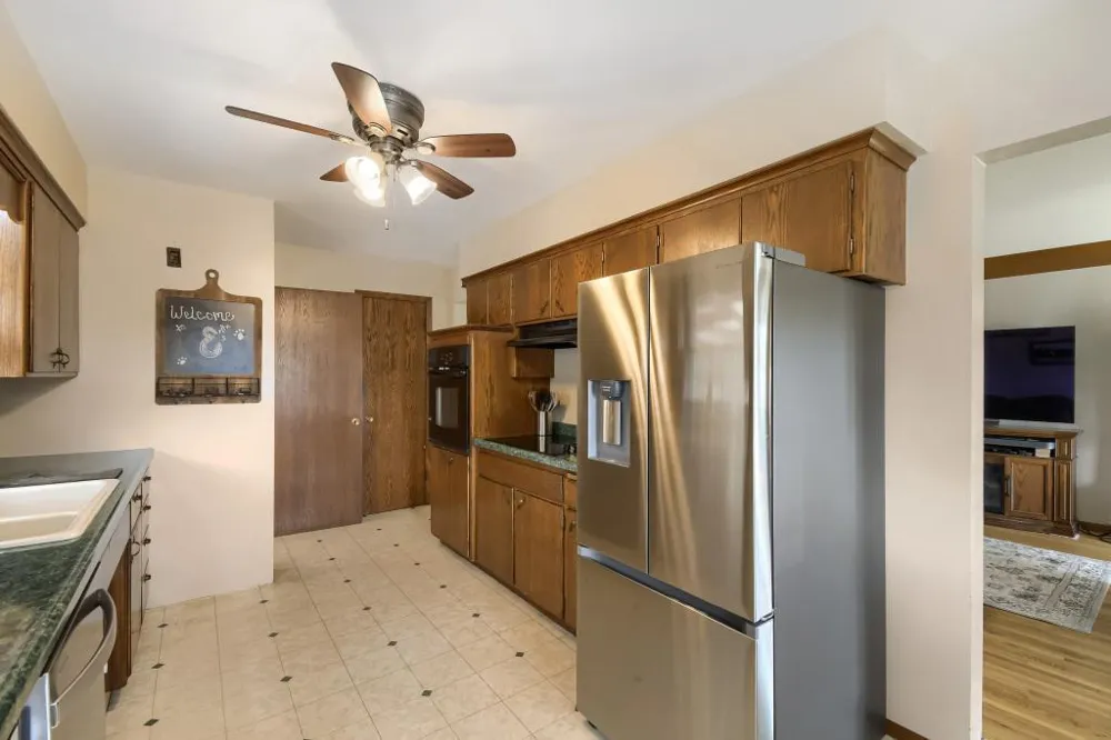 512 9th Avenue S South Saint Paul, MN 55075