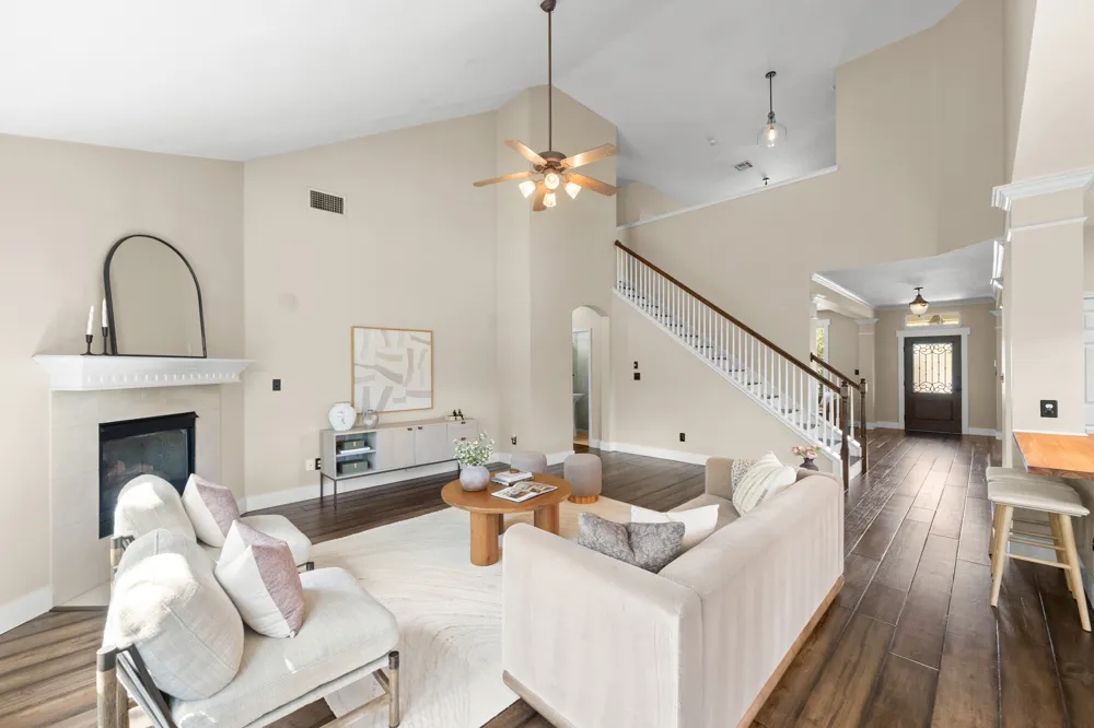 8901 Ovalla Drive Austin, TX 78749