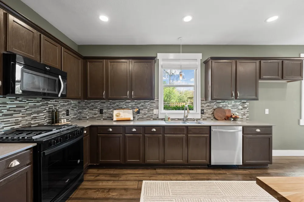 8901 Ovalla Drive Austin, TX 78749
