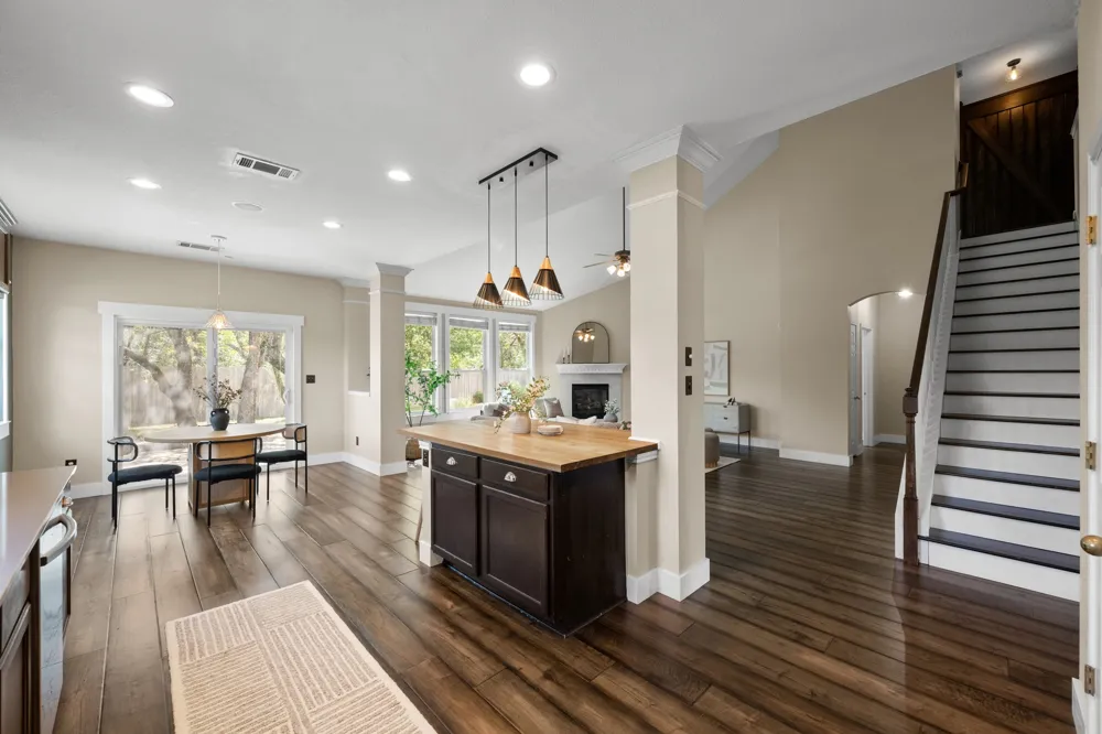8901 Ovalla Drive Austin, TX 78749
