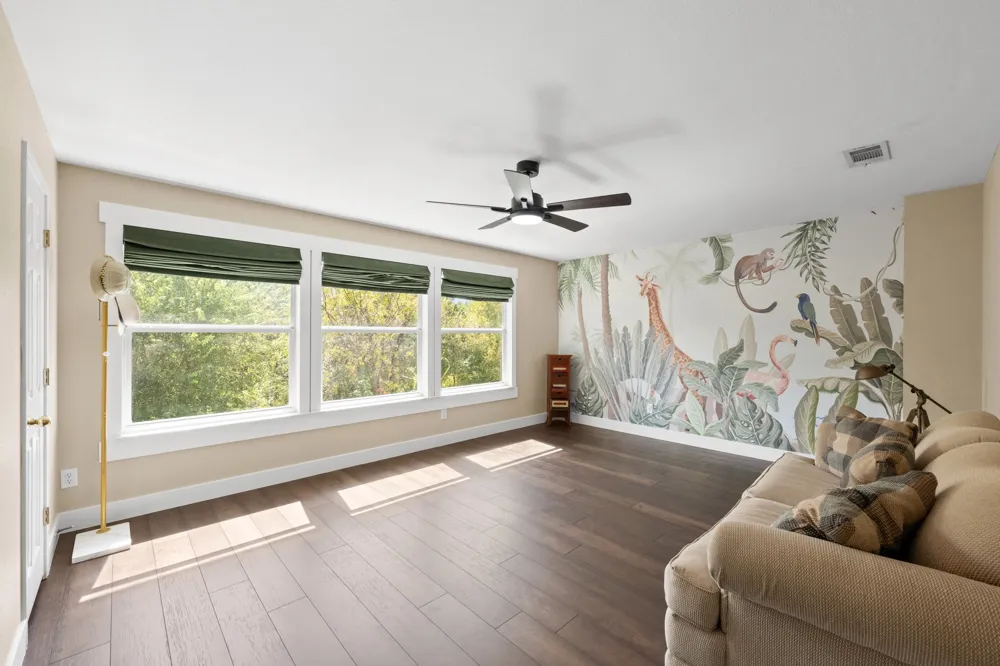 8901 Ovalla Drive Austin, TX 78749
