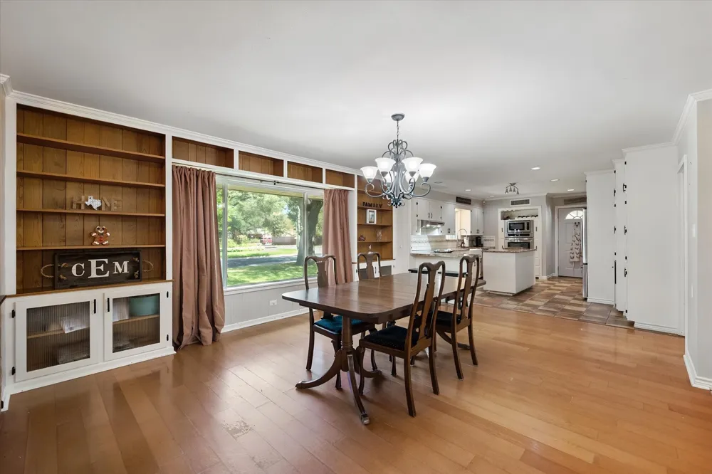 2001 W Park Avenue Corsicana, TX 75110