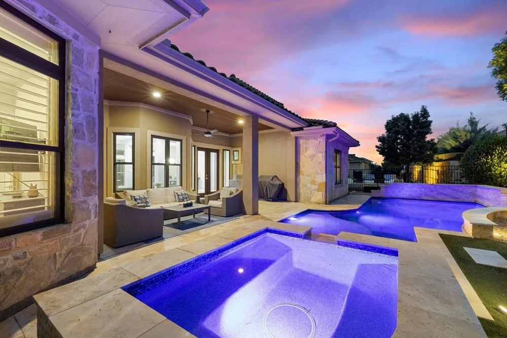 320 Bisset Court Lakeway, TX 78738
