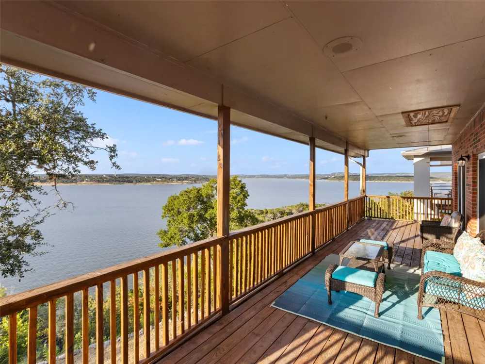 1870 Stagecoach Drive Canyon Lake, TX 78133