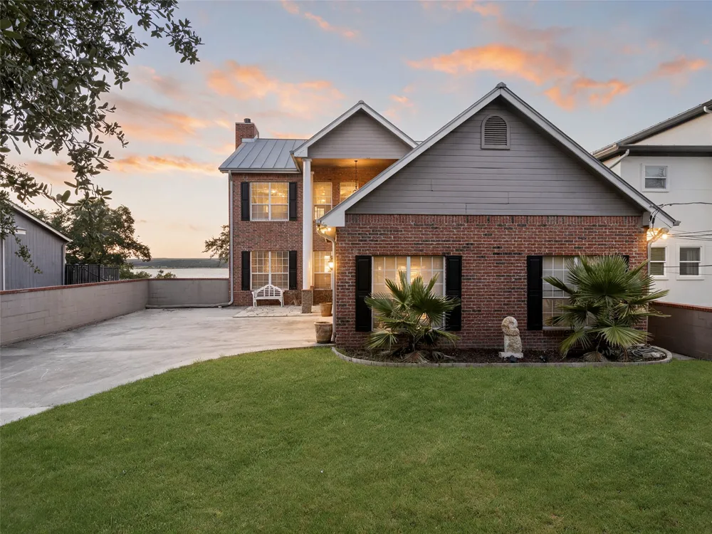 1870 Stagecoach Drive Canyon Lake, TX 78133