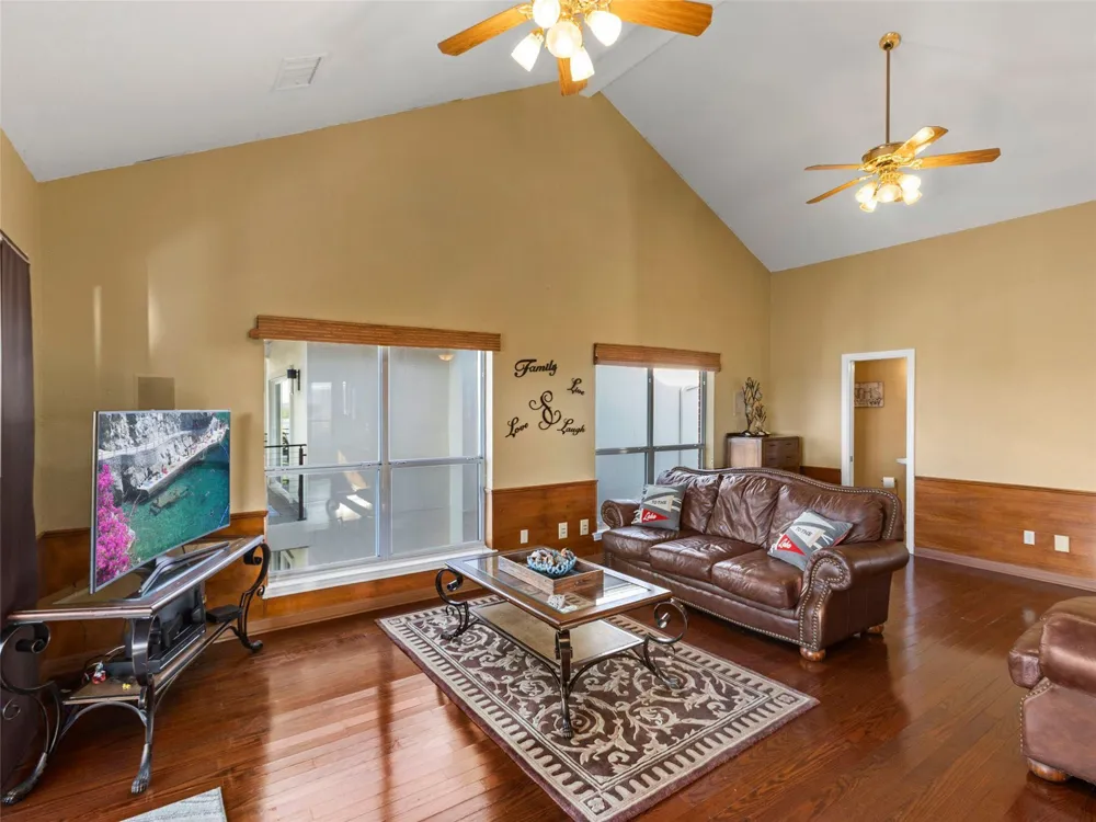 1870 Stagecoach Drive Canyon Lake, TX 78133