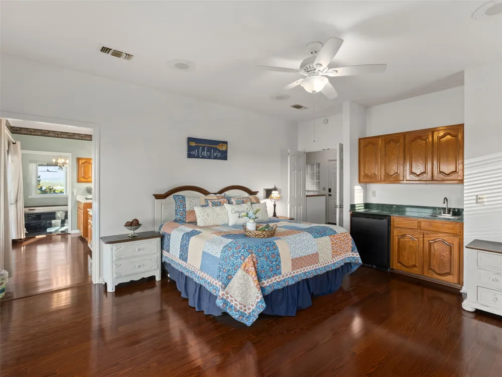 1870 Stagecoach Drive Canyon Lake, TX 78133