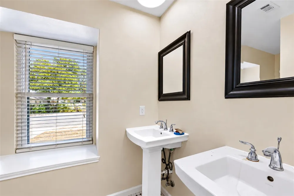 4019 Alexandria Drive Austin, TX 78749