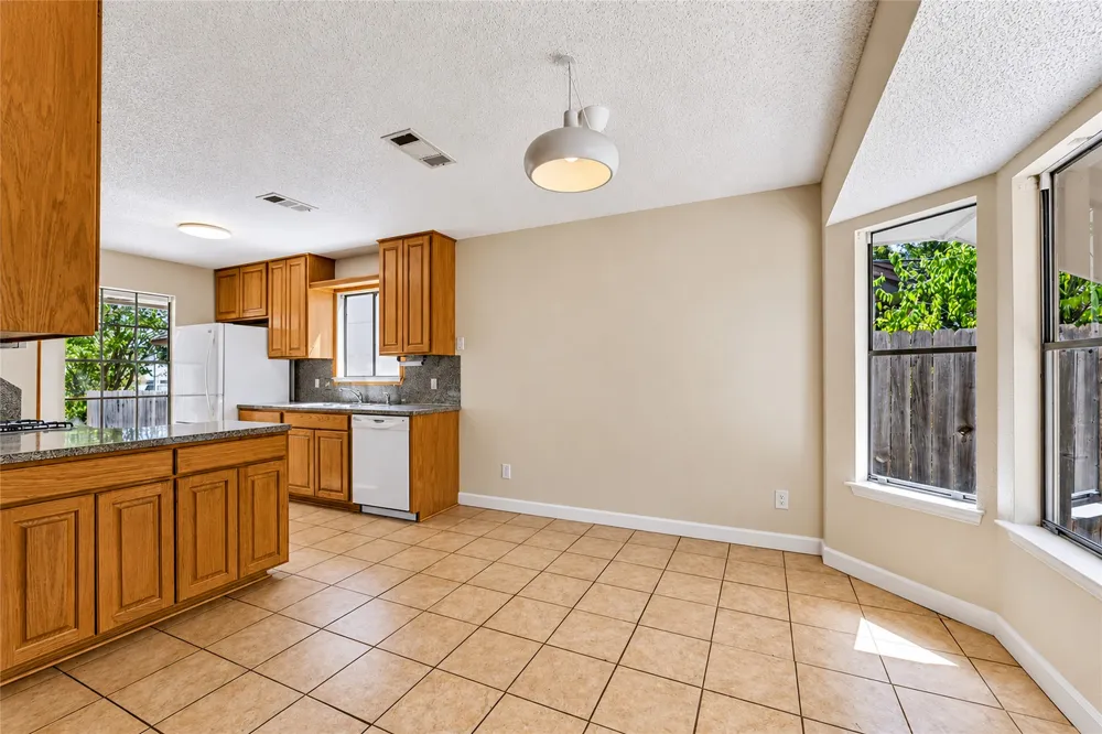 4019 Alexandria Drive Austin, TX 78749