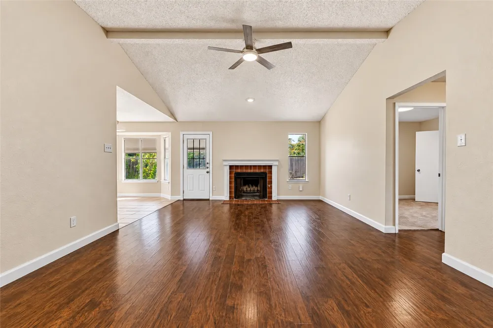 4019 Alexandria Drive Austin, TX 78749