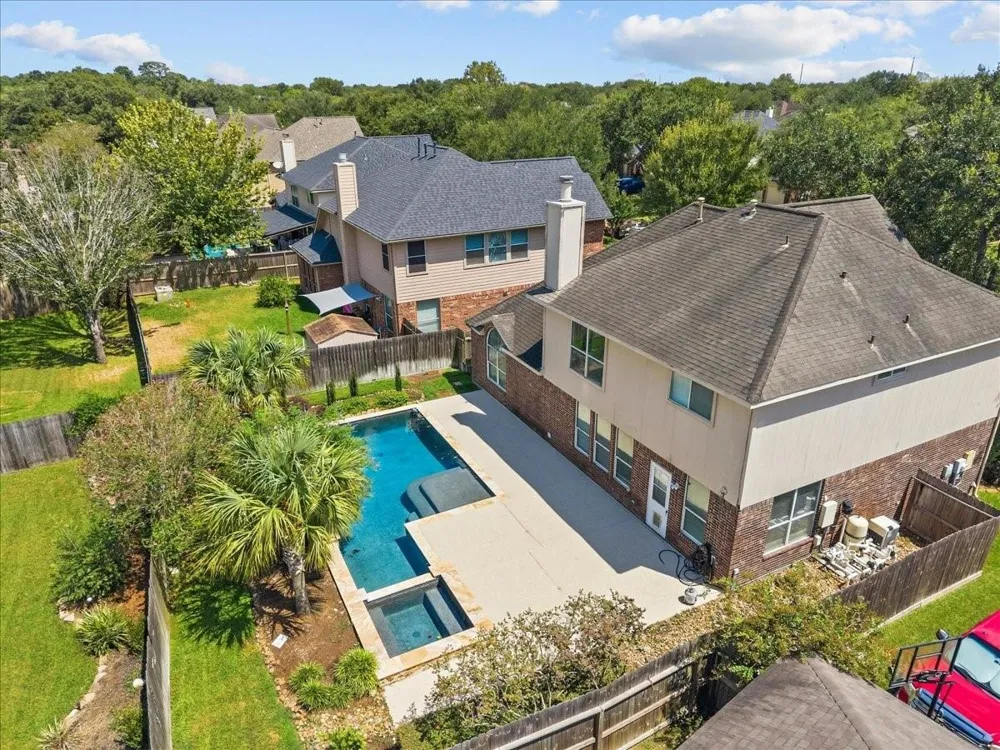 5118 Winterwood Drive League City, TX 77573