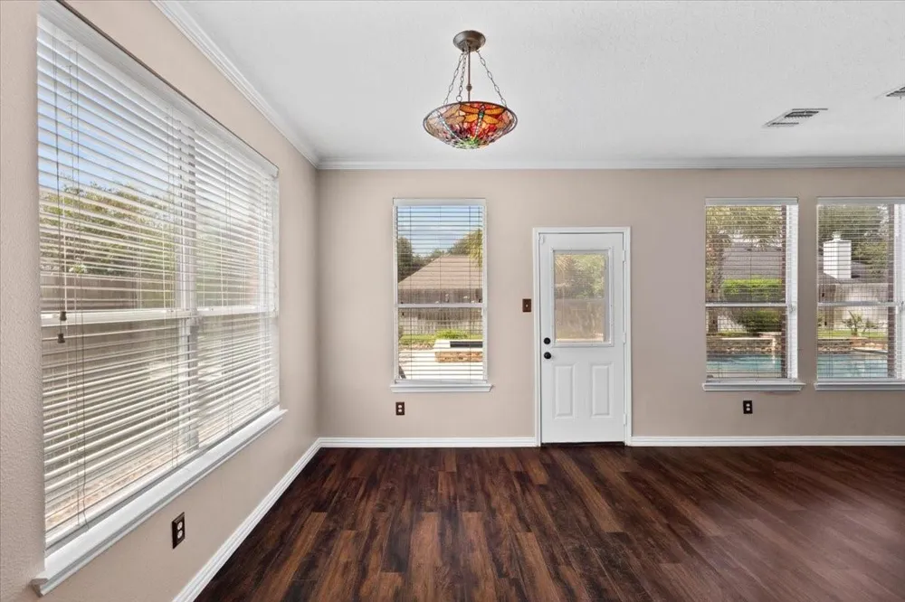 5118 Winterwood Drive League City, TX 77573