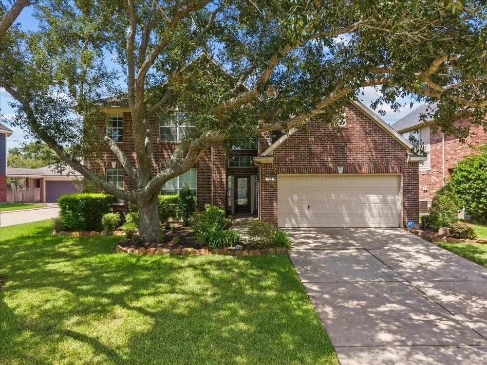 5118 Winterwood Drive League City, TX 77573