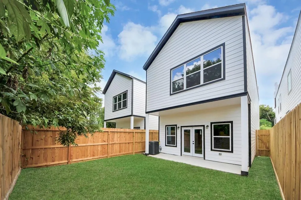 4413 Mallow Street Houston, TX 77051