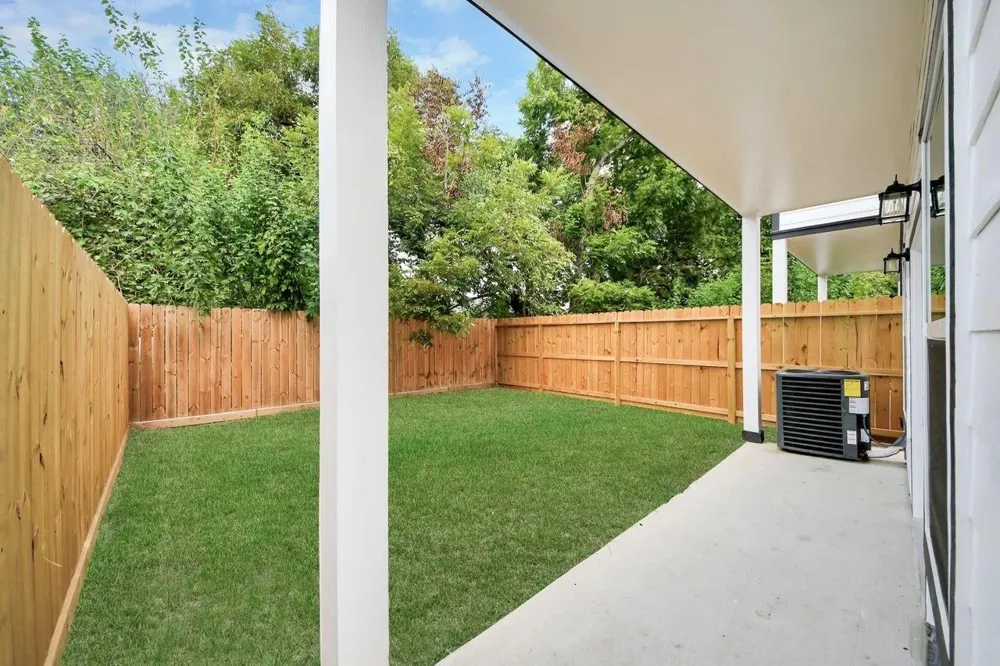 4413 Mallow Street Houston, TX 77051