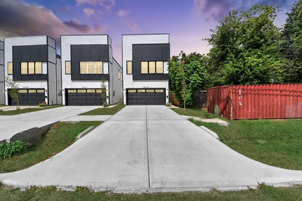 4413 Mallow Street Houston, TX 77051