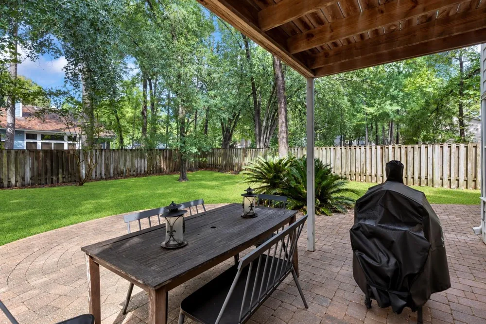 123 Sheerborne Court The Woodlands, TX 77382