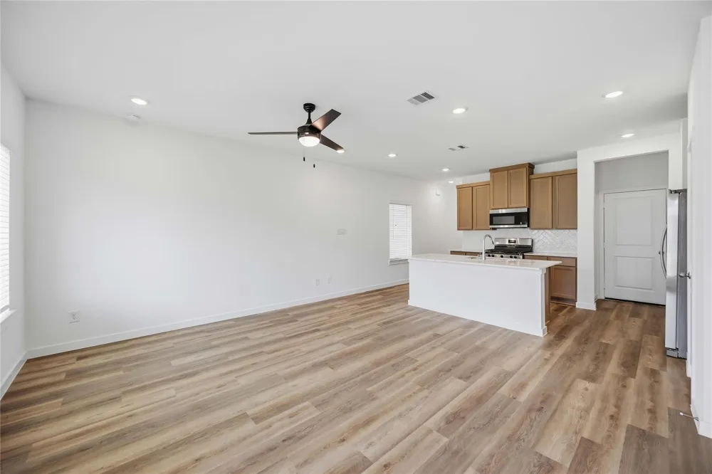 2610 Mchenry Landing Lane Houston, TX 77051