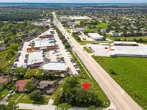 520 Fm 517 Road W Dickinson, TX 77539