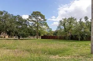 520 Fm 517 Road W Dickinson, TX 77539