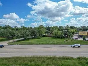 520 Fm 517 Road W Dickinson, TX 77539