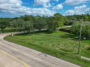 520 Fm 517 Road W Dickinson, TX 77539