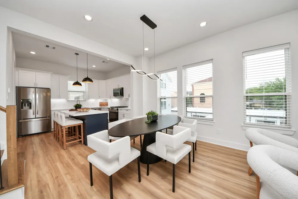 2428 Ella Boulevard Houston, TX 77008