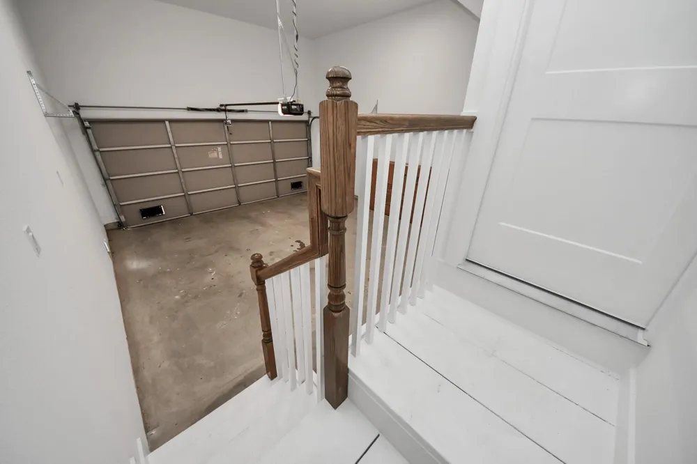 2428 Ella Boulevard Houston, TX 77008