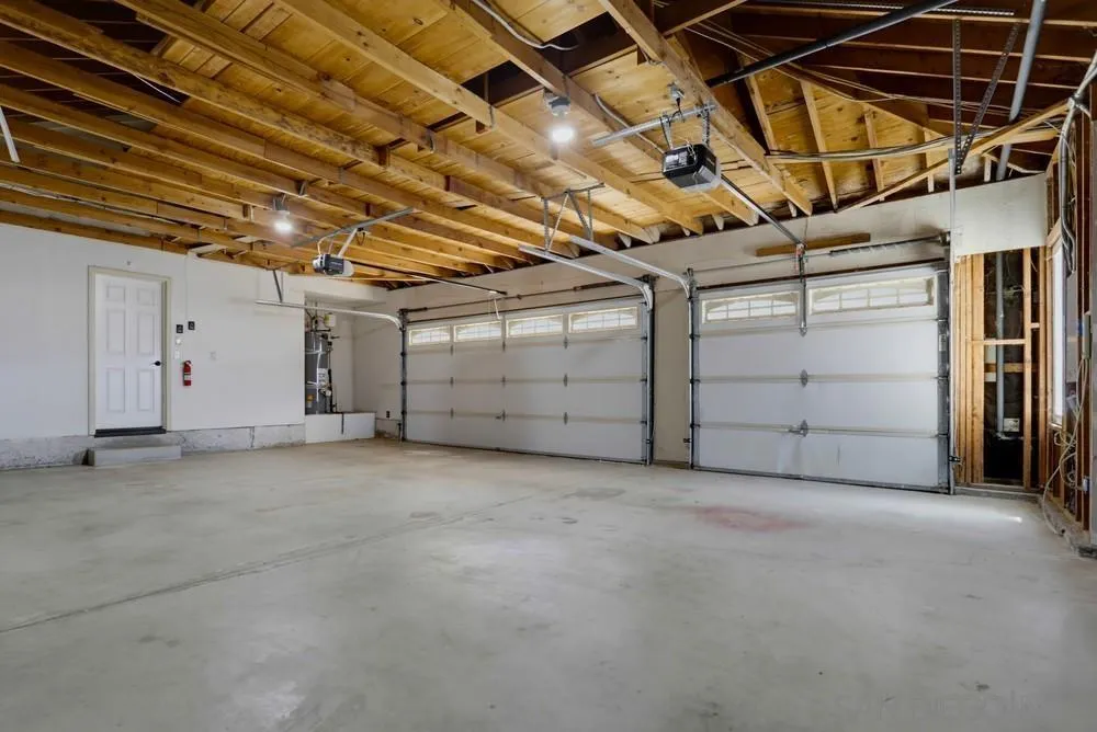 15311 Crestview Poway, CA 92064