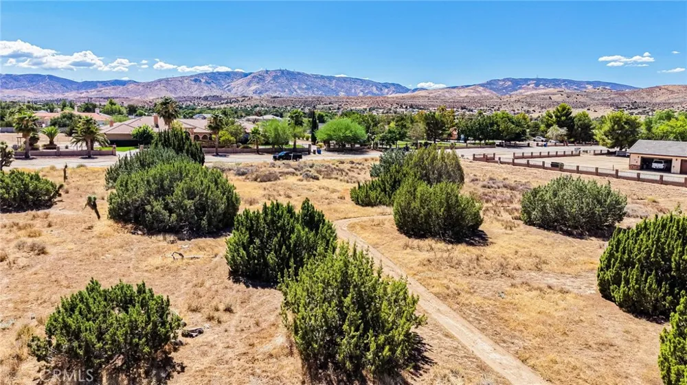2701 W O-8 AVENUE Palmdale, CA 93551