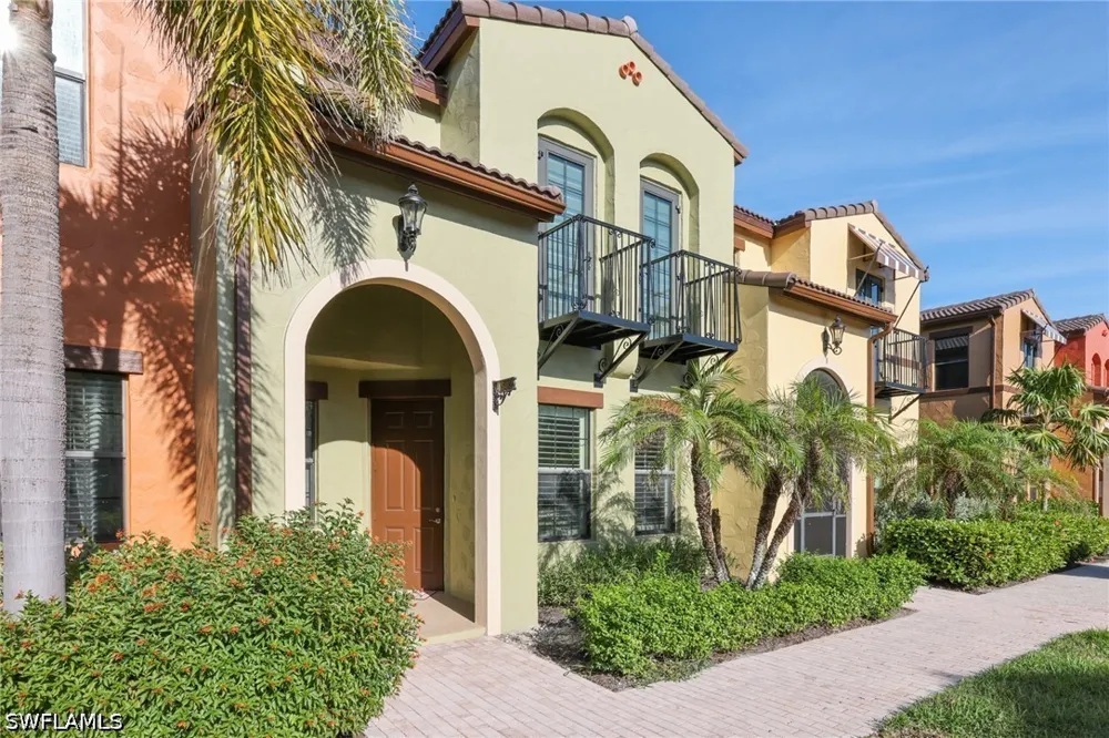 Capistrano Street #4502 Naples, FL 34113