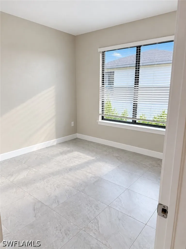 SW 33rd Place Cape Coral, FL 33991