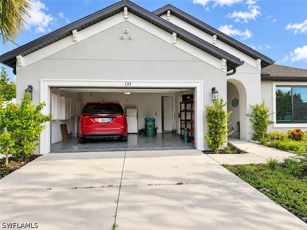 SW 33rd Place Cape Coral, FL 33991