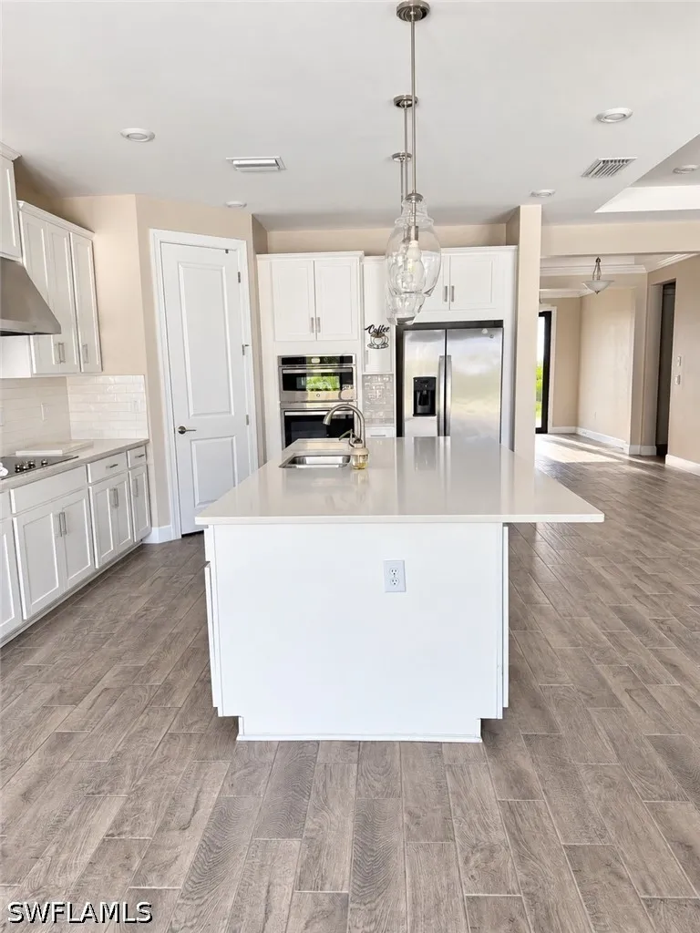 SW 33rd Place Cape Coral, FL 33991
