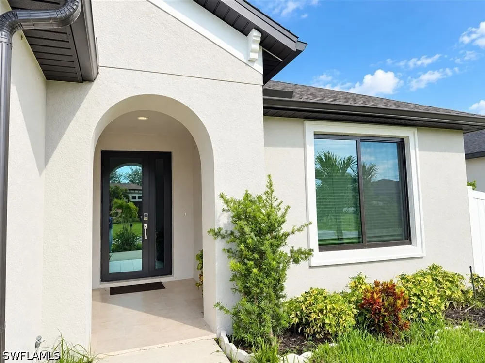 SW 33rd Place Cape Coral, FL 33991