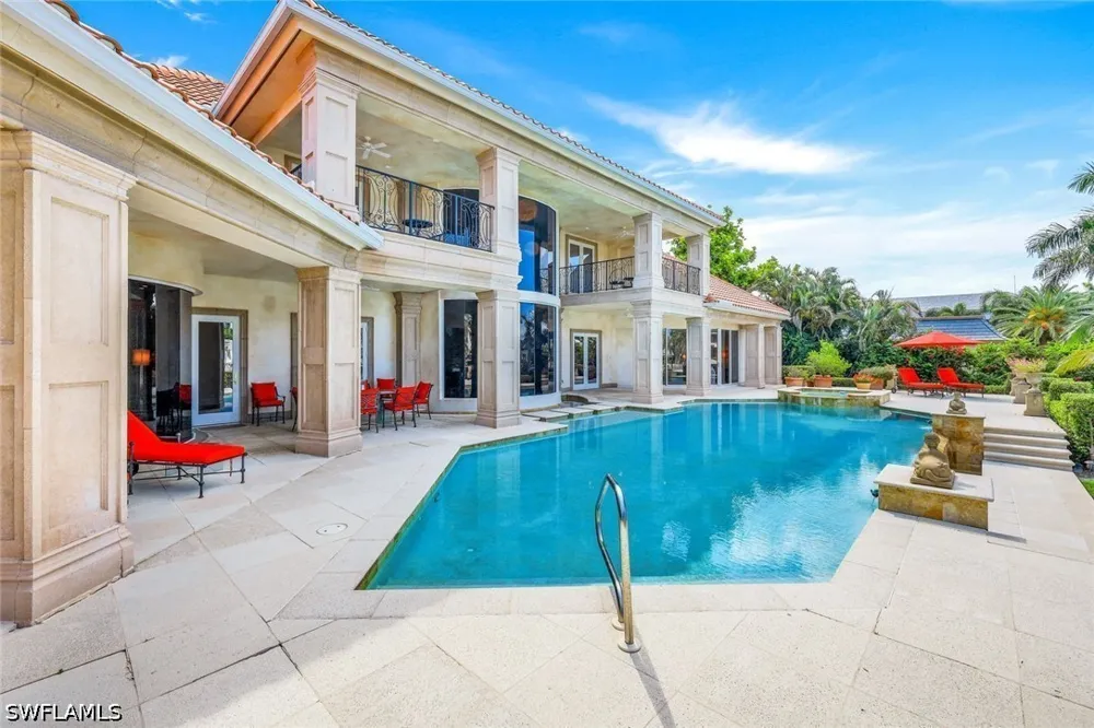 Galleon Drive Naples, FL 34102