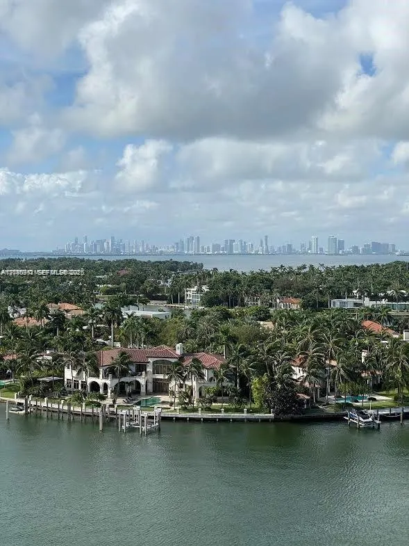 6770 Indian Creek Dr #14K Miami Beach, FL 33141