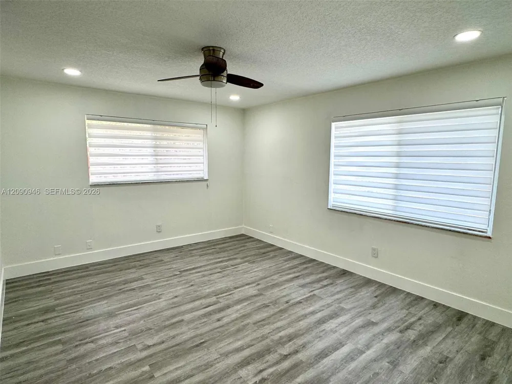 3665 NW 17th Way #3667 Oakland Park, FL 33309