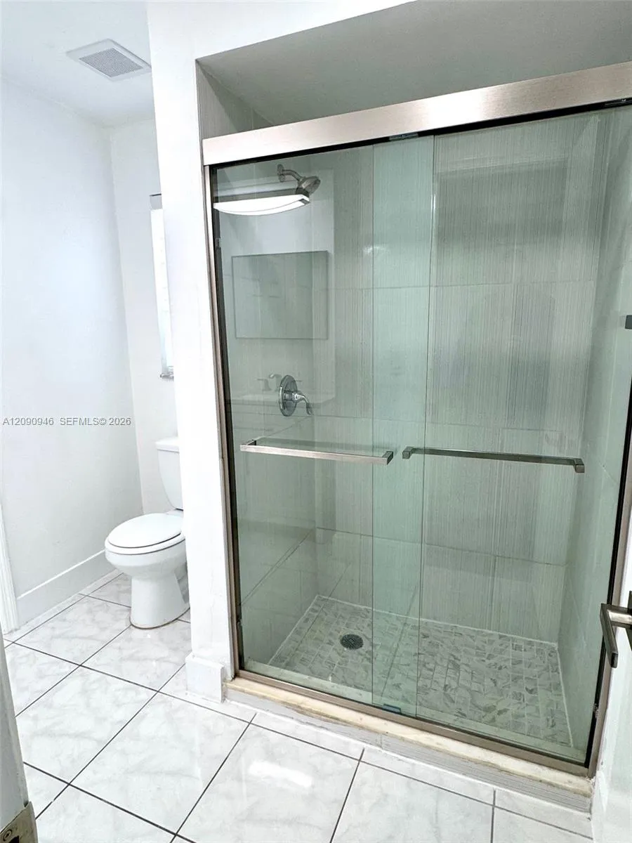 3665 NW 17th Way #3667 Oakland Park, FL 33309