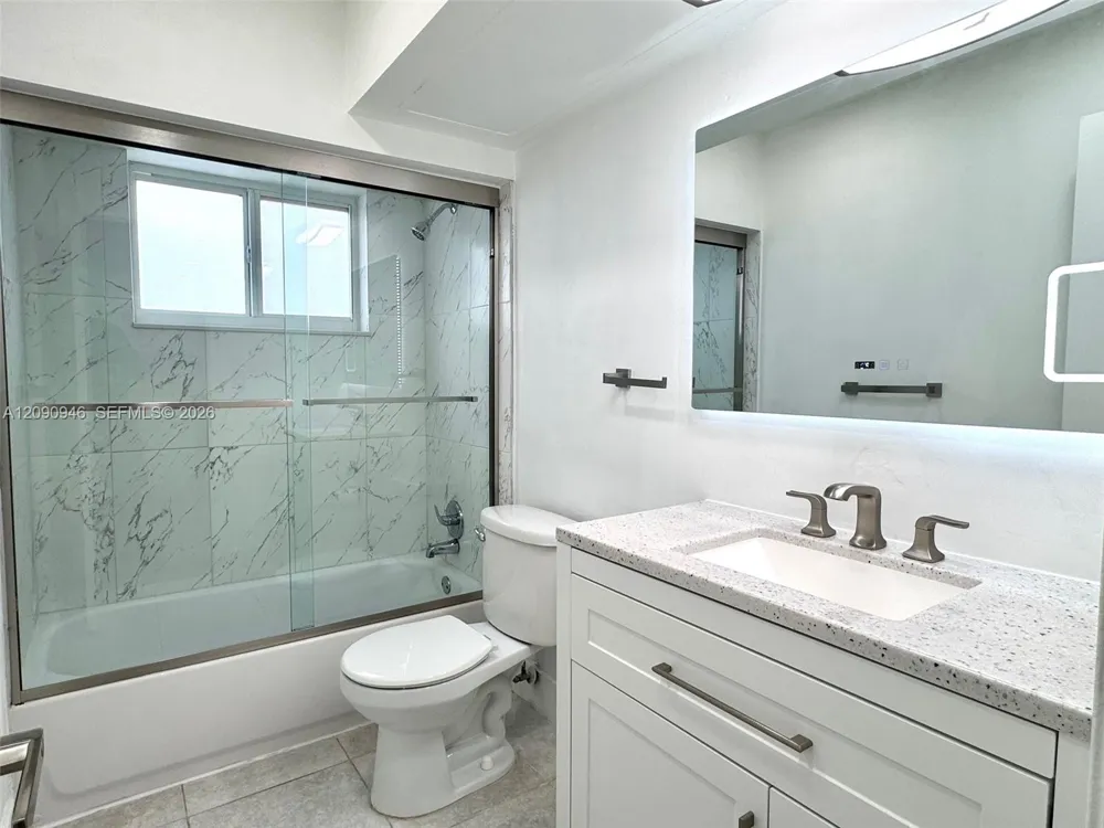 3665 NW 17th Way #3667 Oakland Park, FL 33309